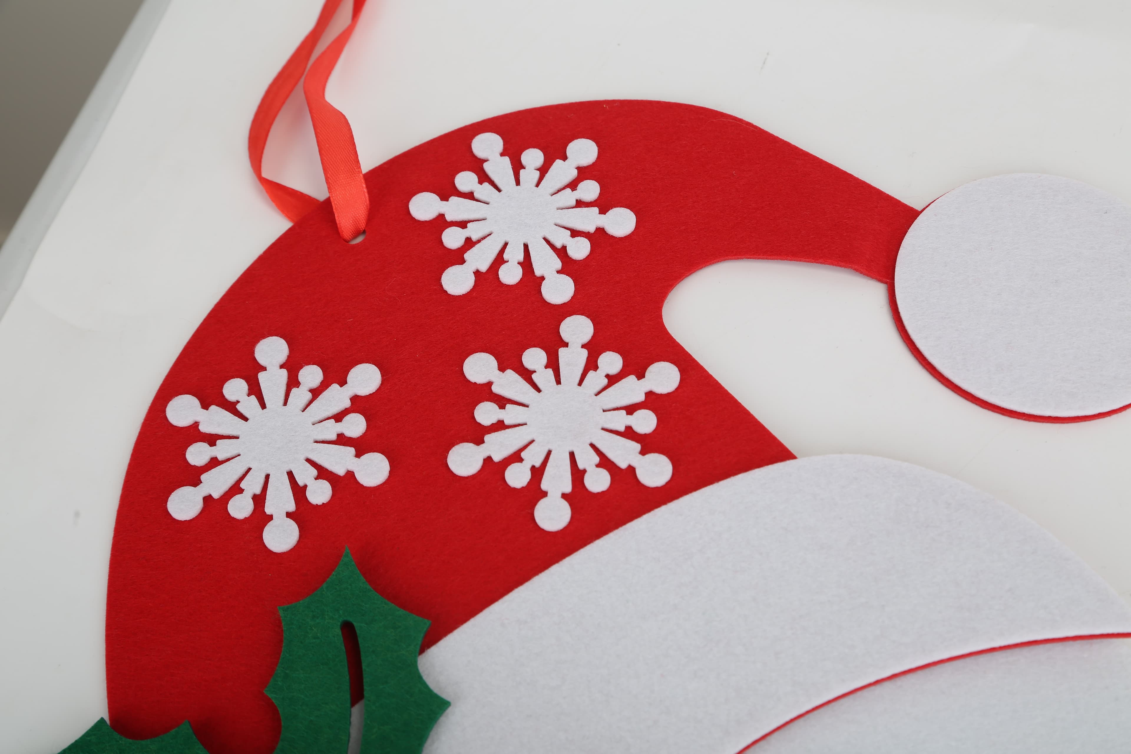 DIY Felt Snowman view 6