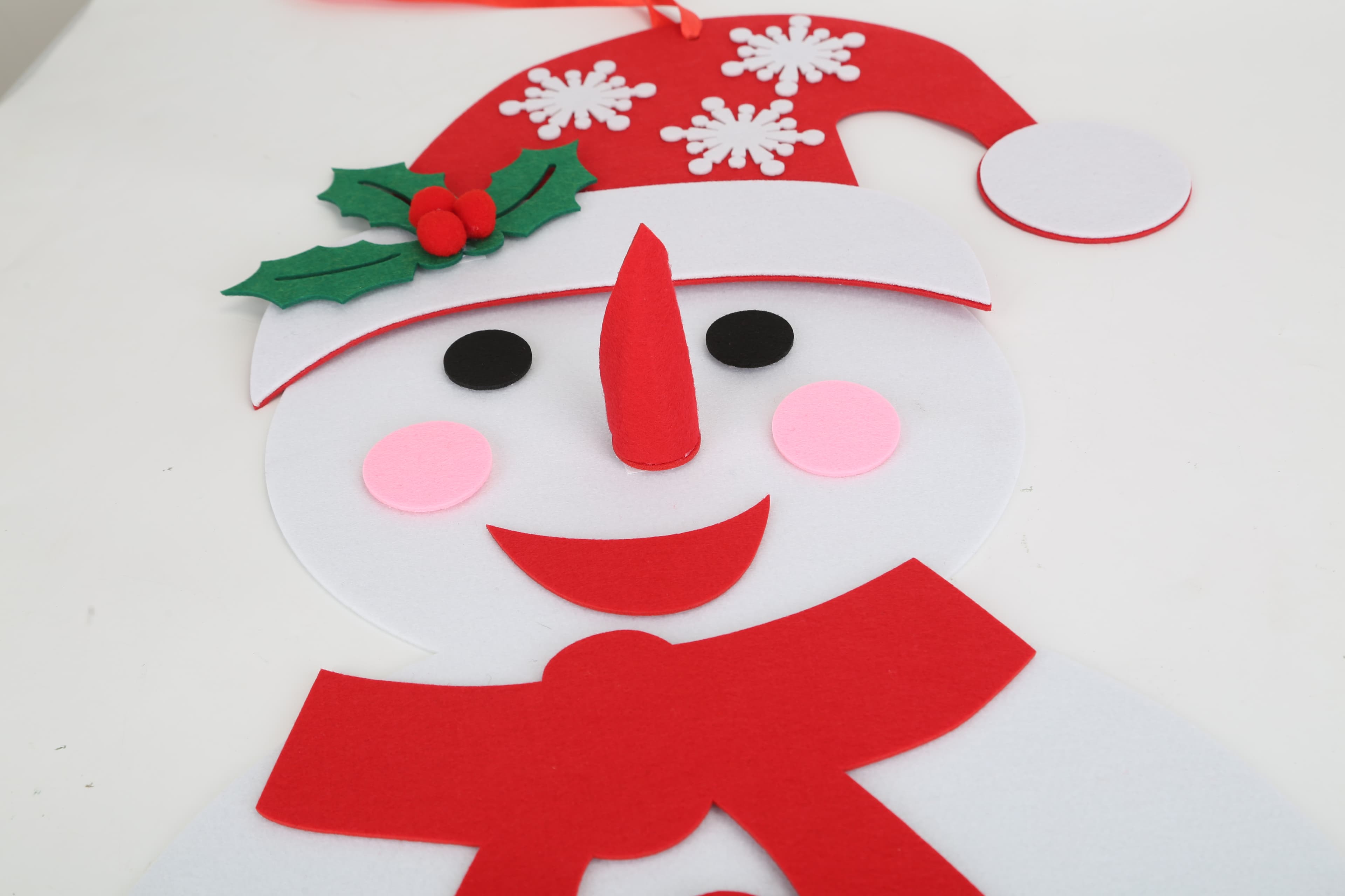 DIY Felt Snowman view 5